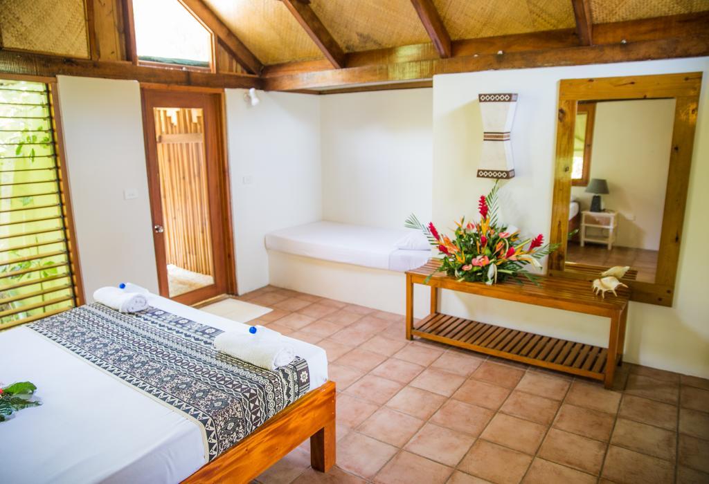 Beachouse Resort Namatakula Rom bilde