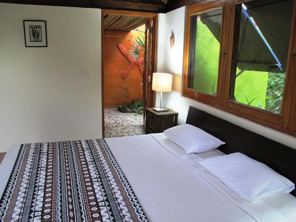 Beachouse Resort Namatakula Rom bilde