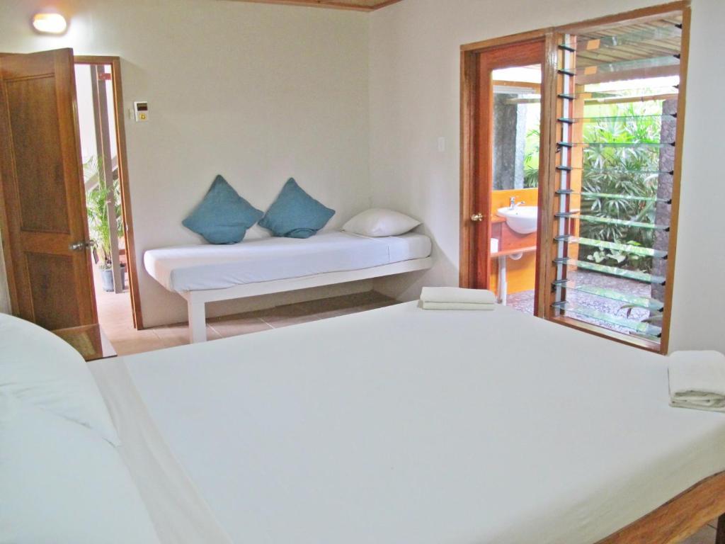 Beachouse Resort Namatakula Rom bilde